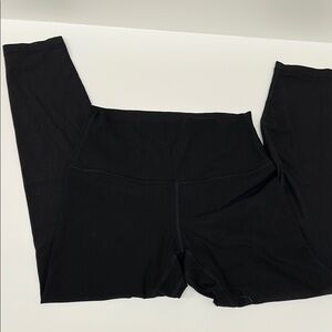 Lululemon Black Ribbed Leggings size 6 great condition